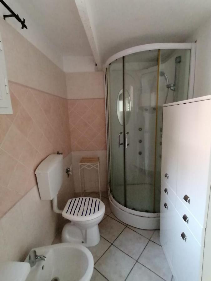 La Casa Nella Collina Apartment Беверино Екстериор снимка