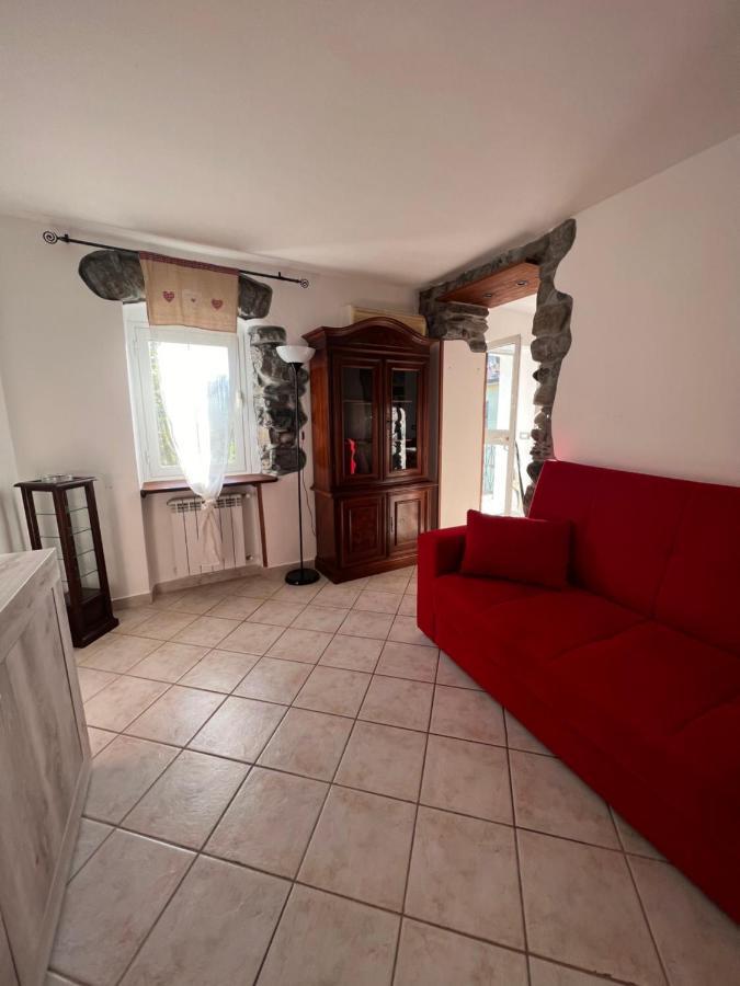 La Casa Nella Collina Apartment Беверино Екстериор снимка